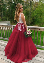 Princess V Neck Sweep Train Tulle Prom Dresses With Appliqued