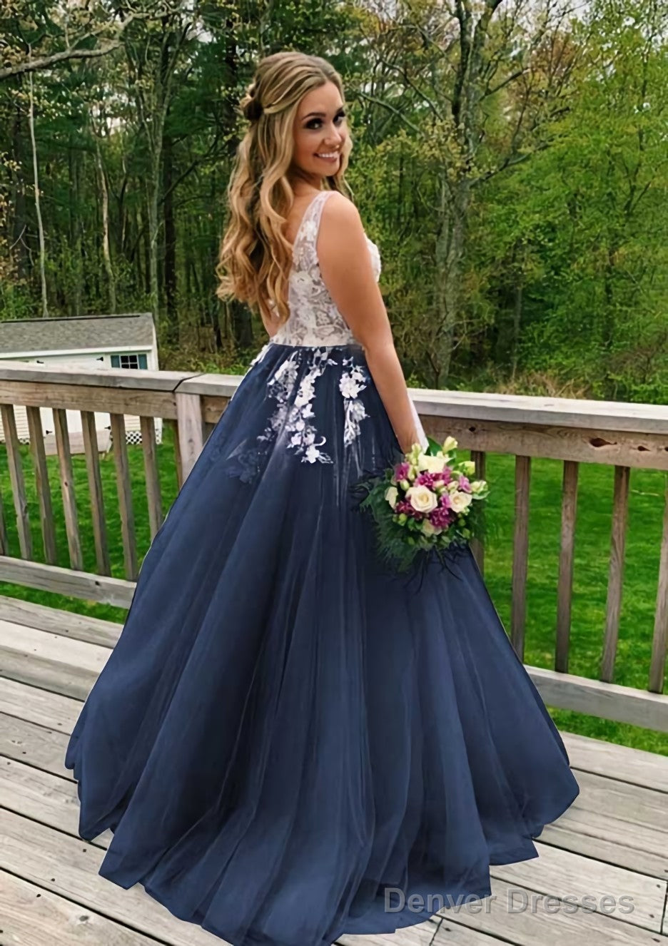 Princess V Neck Sweep Train Tulle Prom Dresses With Appliqued Secondary image