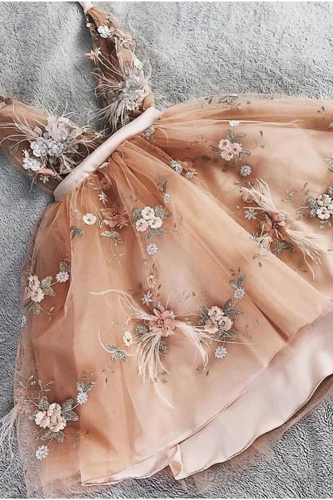 V Neck Appliques Short Prom Dress, Sweet 16 Graduation Evening Dress Secondary image