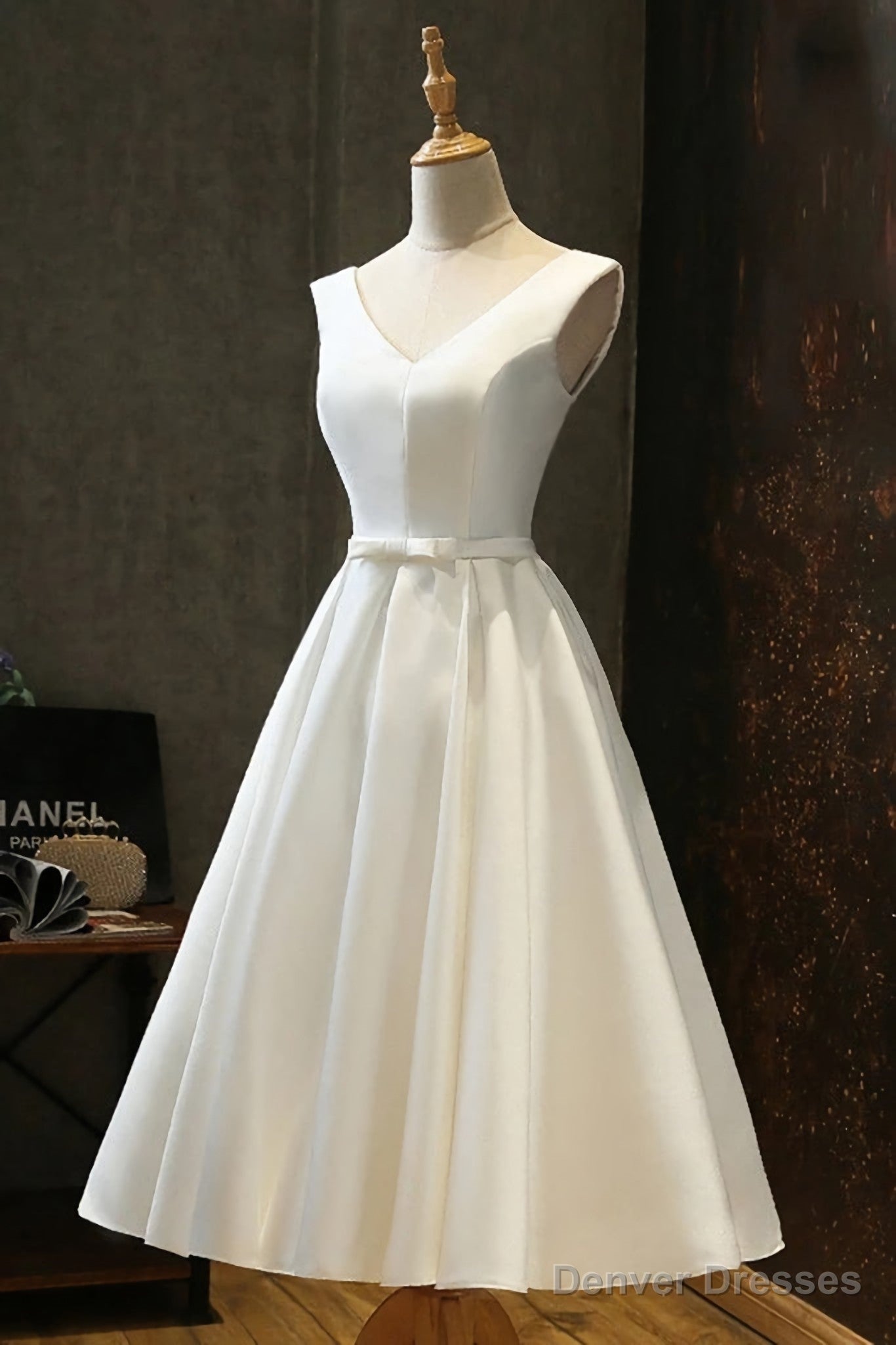 Prom Dresses, Satin V Neck Short Prom Dress, Bridesmaid Dress Main image