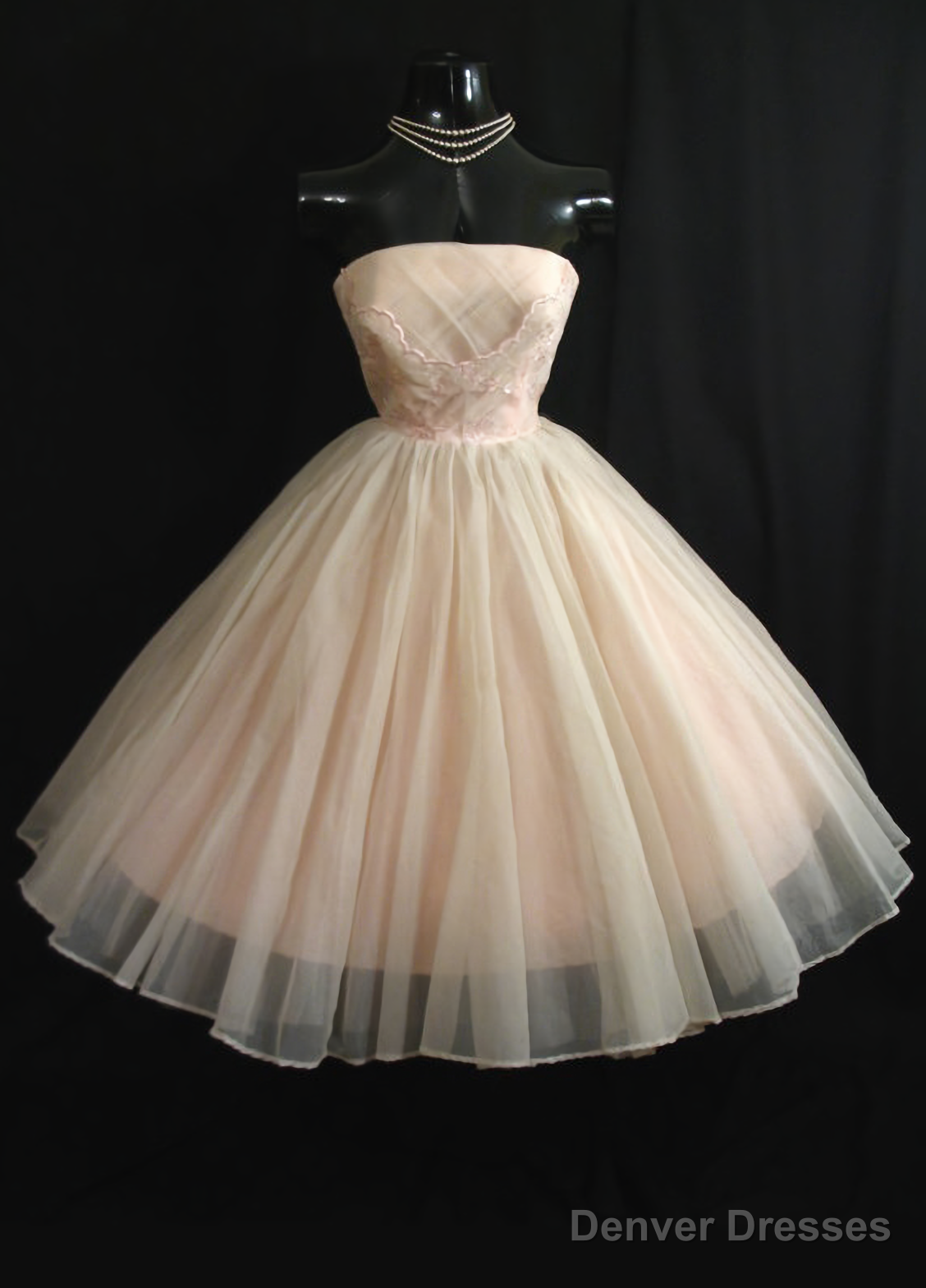 Ball- Short Strapless Tulle Prom Dresses Main image