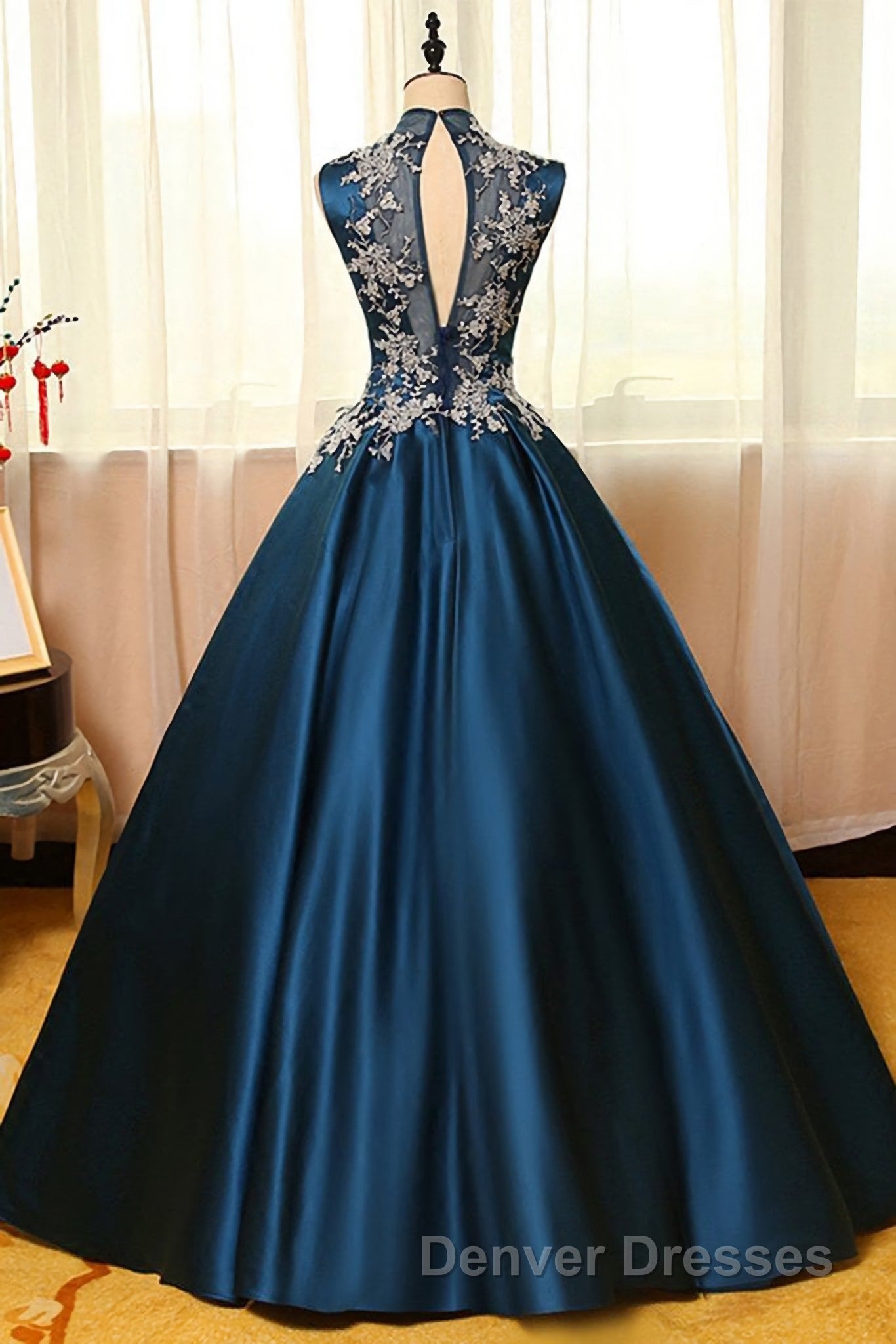 Blue Dreses Satins Lace Applique A Line Long Prom Dress Secondary image