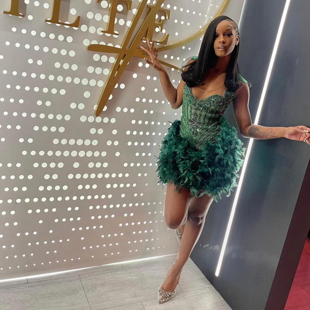 Real Luxury Black Girls Formal Occasion Birthday Party Dress Emerald Green Feather Women Short Prom Dress