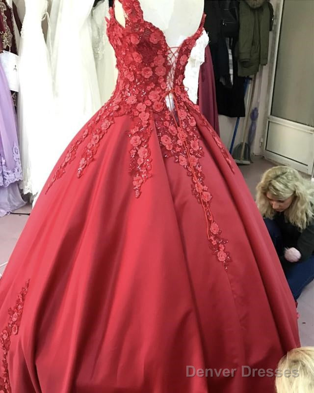 Red Satin V-Neck Wedding Dress Ball Gowns With 3D Lace Flowers Secondary image