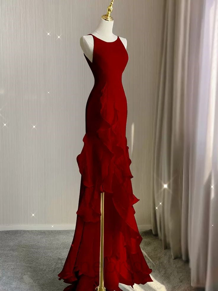 Red Scoop Sleeveless Ruffles Tiered Prom Dress with Slit