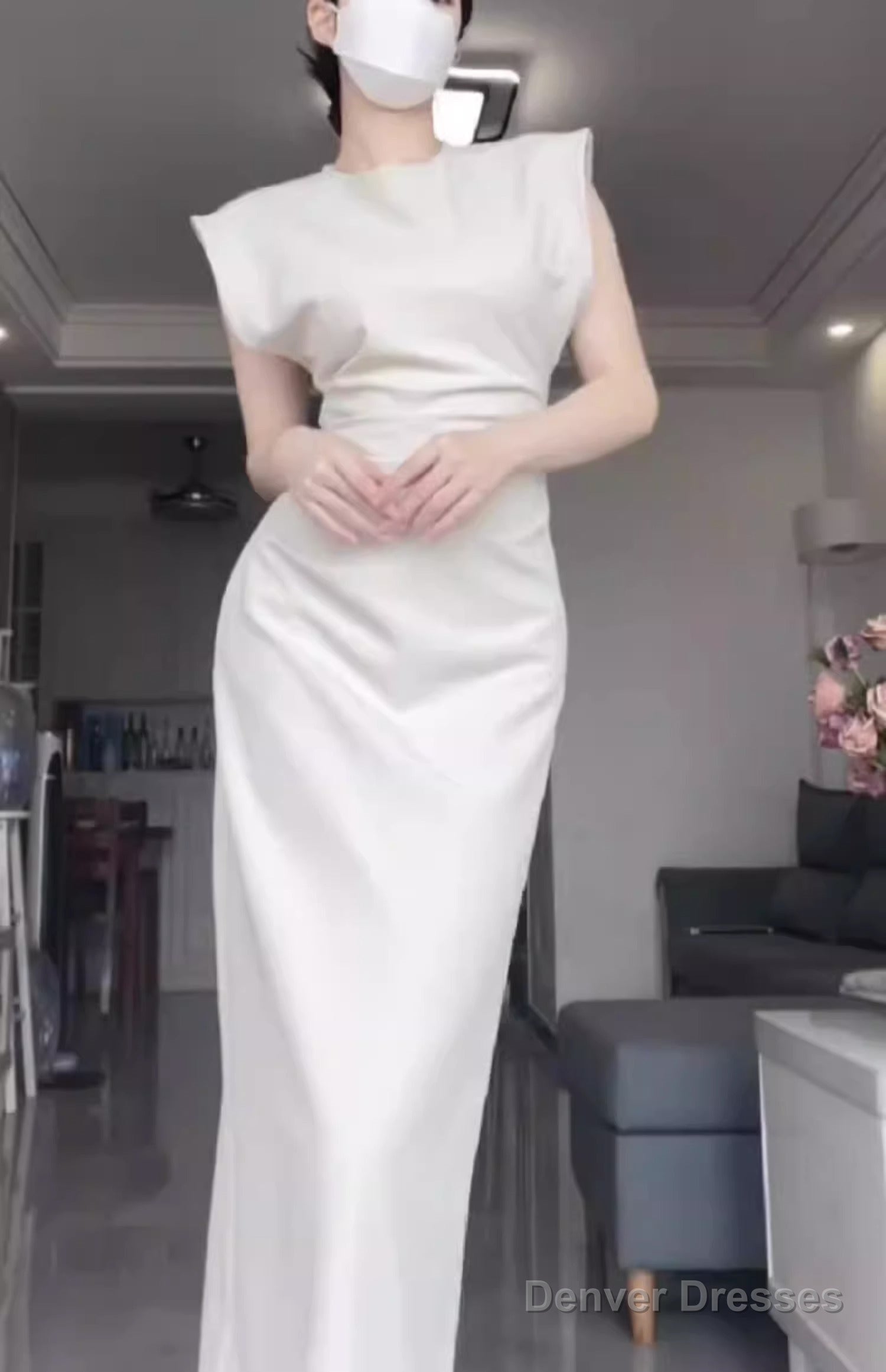 Retro Mermaid Satin White Prom Dresses Birthday Outfits With Ruffle