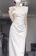 Retro Mermaid Satin White Prom Dresses Birthday Outfits With Ruffle