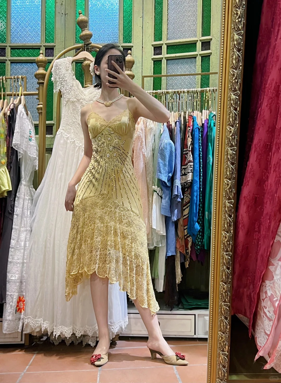 Retro Yellow Irregular Deep V Halter Lace Satin Prom Dress Evening Dress Main image