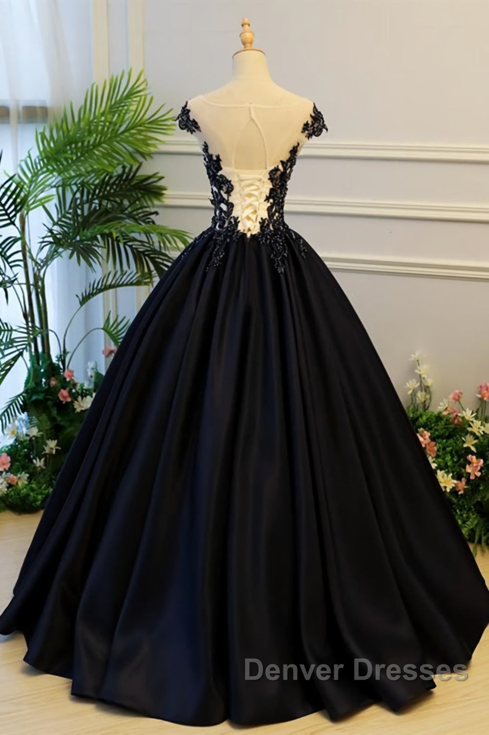 Round Neck Black Lace Floral Long Prom Dress, Black Lace Formal Dress with Appliques, Black Evening Dress Secondary image