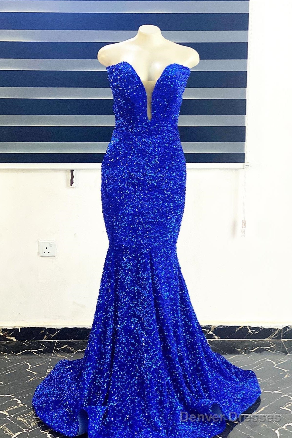 Royal Blue Sequins Strapless Mermaid Long Prom Dress Main image