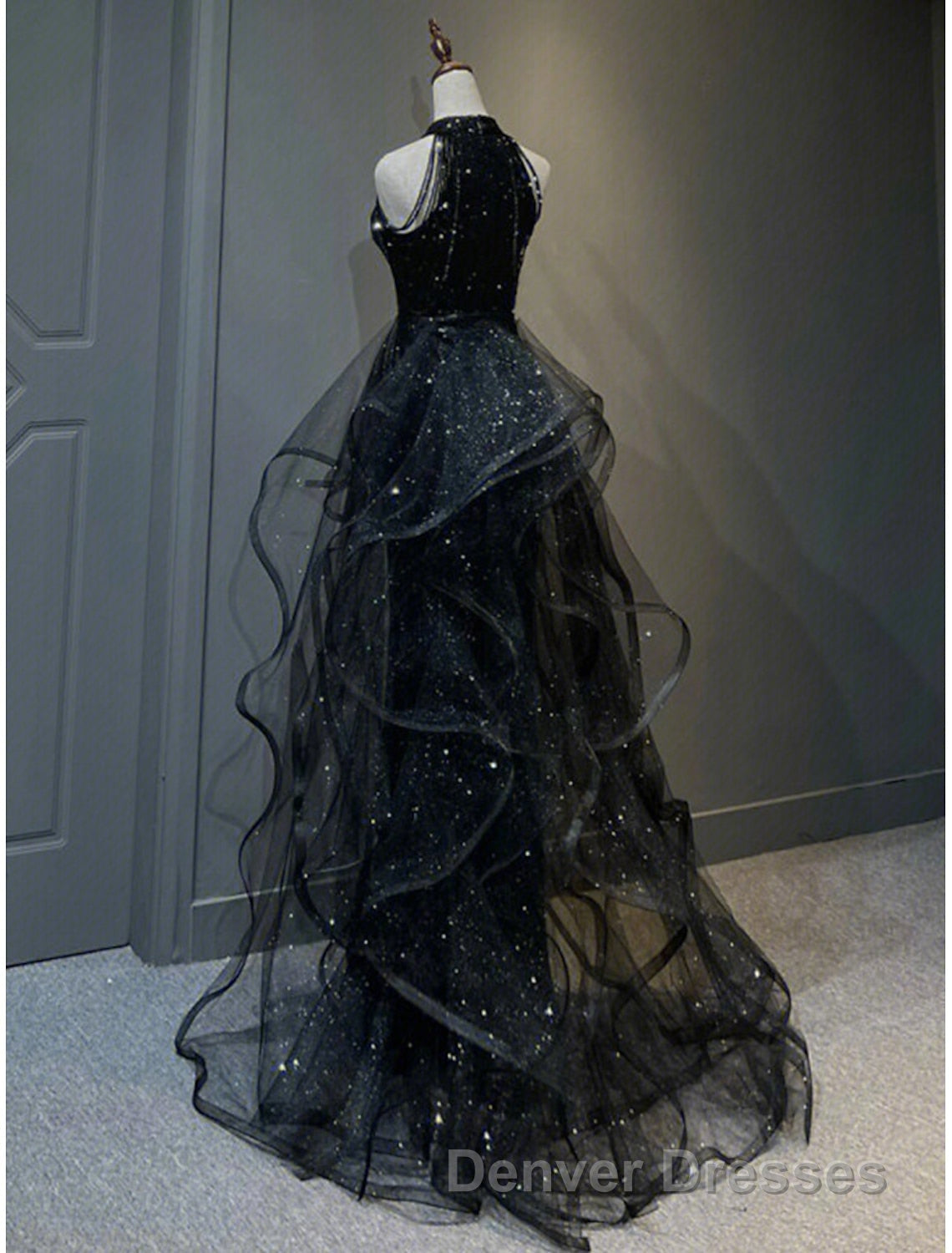 A-Line Prom Dress Vintage Dress Wedding Guest Wedding Party Sweep / Brush Train Sleeveless Halter Neck Wednesday Addams Family Sequined with Crystals Sequin Ruffles Masquerade Dress