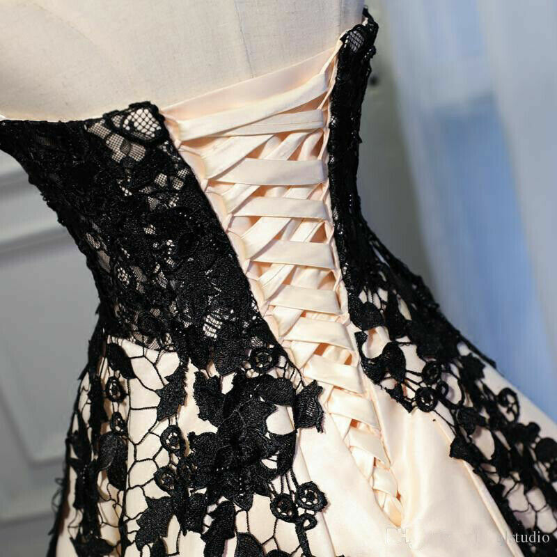 Champagen Wedding Dresses Tea Length Corset Black Lace Sleeveless Bridal Dresses Secondary image