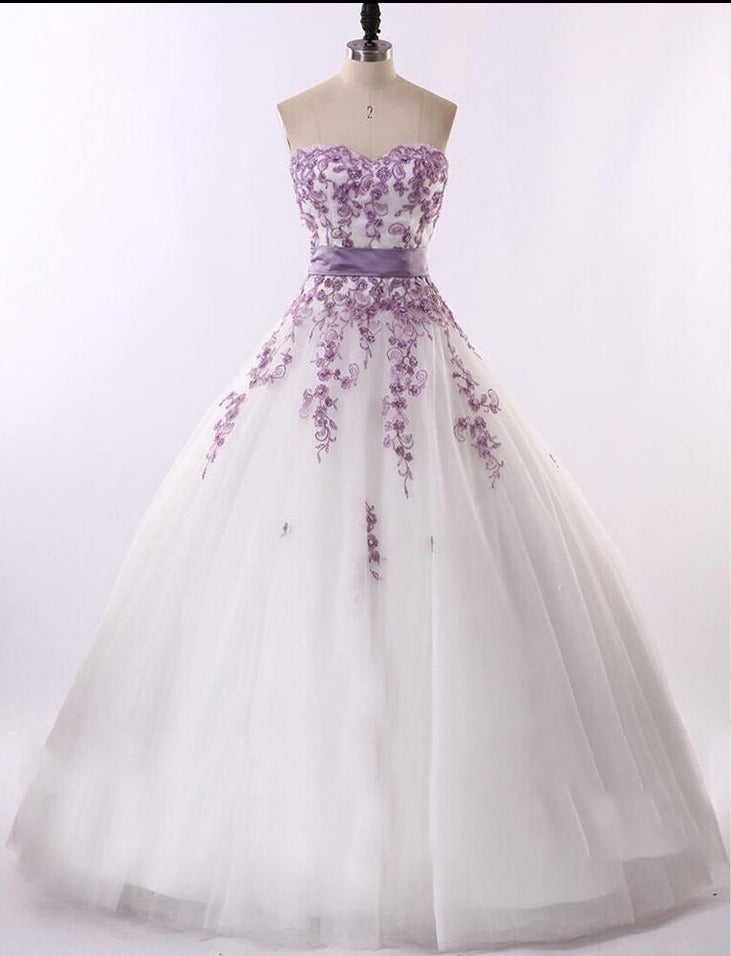 Purple Appliques Wedding Dresses Sweetheart Tulle Lace-Up A-Line Bridal Gowns Secondary image