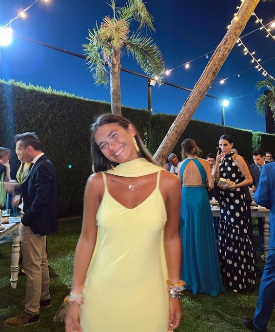 Sexy A Line Straps Chiffon Yellow Long Prom Dress