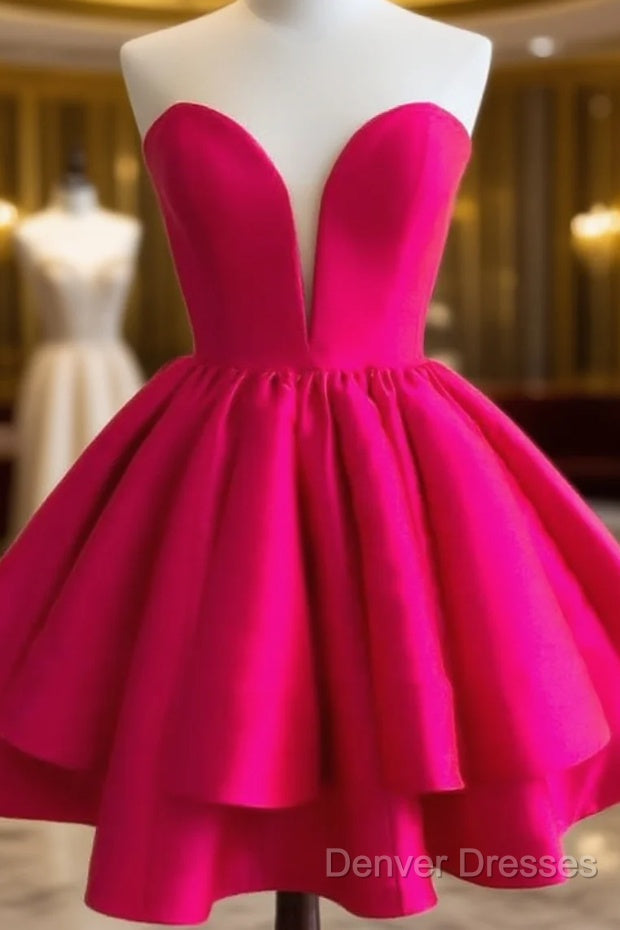 Sexy A-Line Sweetheart Sleeveless Tiered Short Homecoming Dress With Pleats Main image