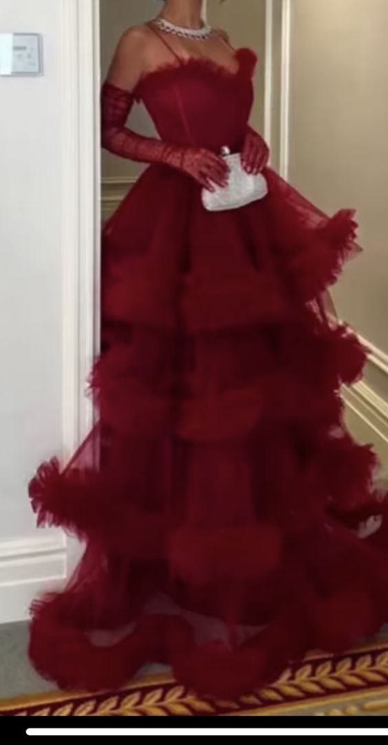 Sexy Ball Gown Long Straps Red Tulle Prom Dress