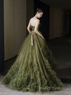 Sexy Ball Gown Strapless Neckline Green Ruffles Evening Dress Prom Dress