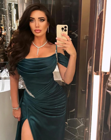 Sexy Dark Green Satin Mermaid Prom Dress 2026 Spaghetti Straps Pleats Seep Train Formal Evening Occasion Pageant Gowns