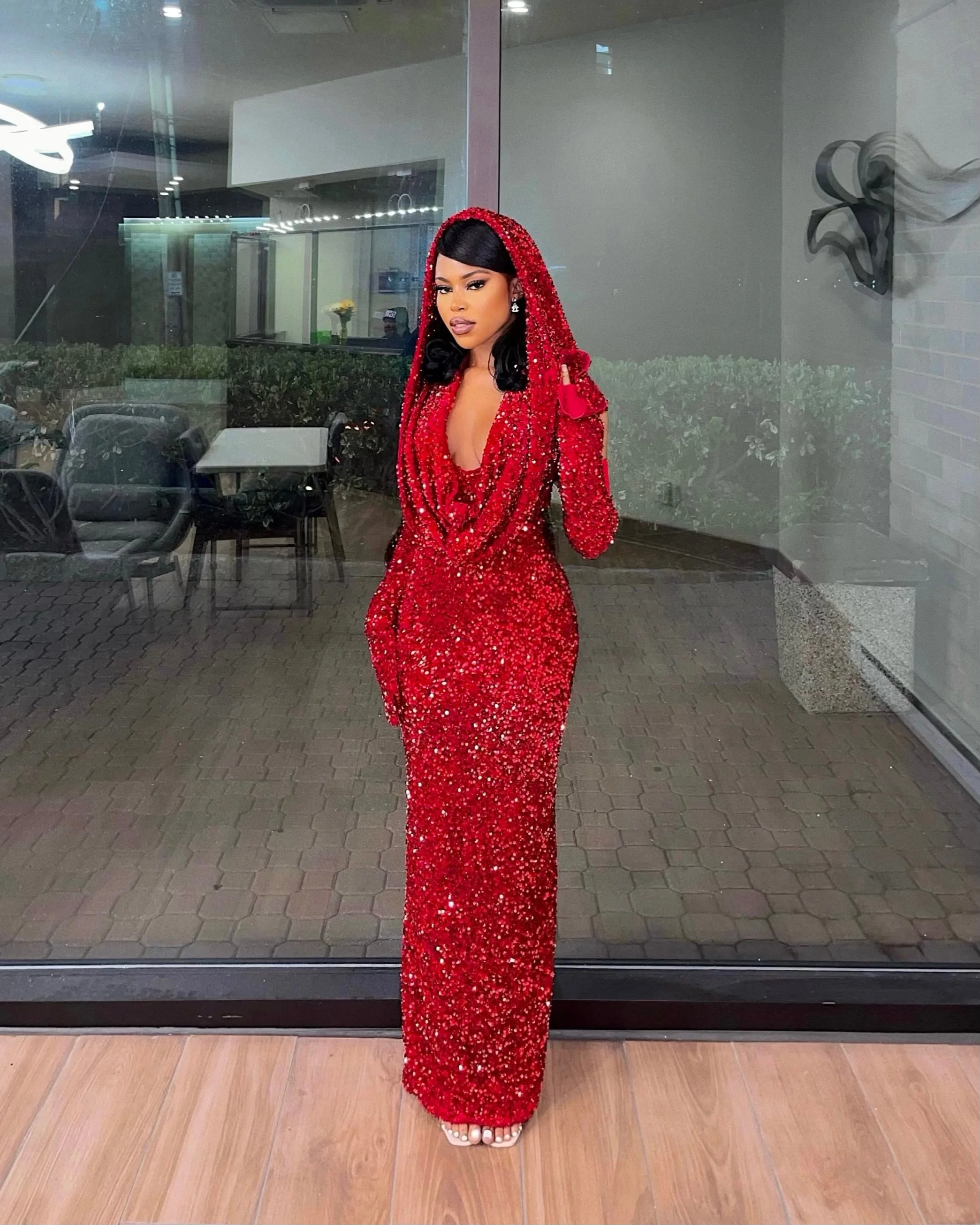 Sexy Mermaid Halter Red Sequin Long Prom Dress With Gloves Main image