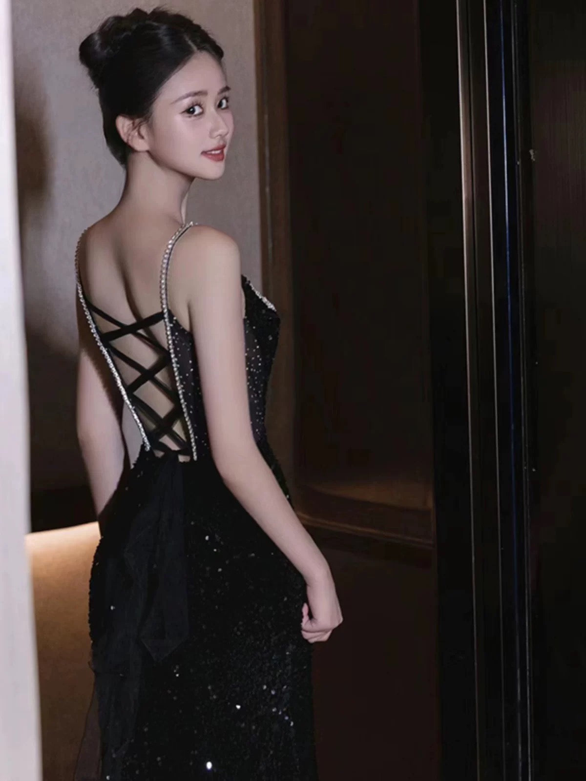Sexy Mermaid Spaghetti Straps Sequin Black Long Prom Dress