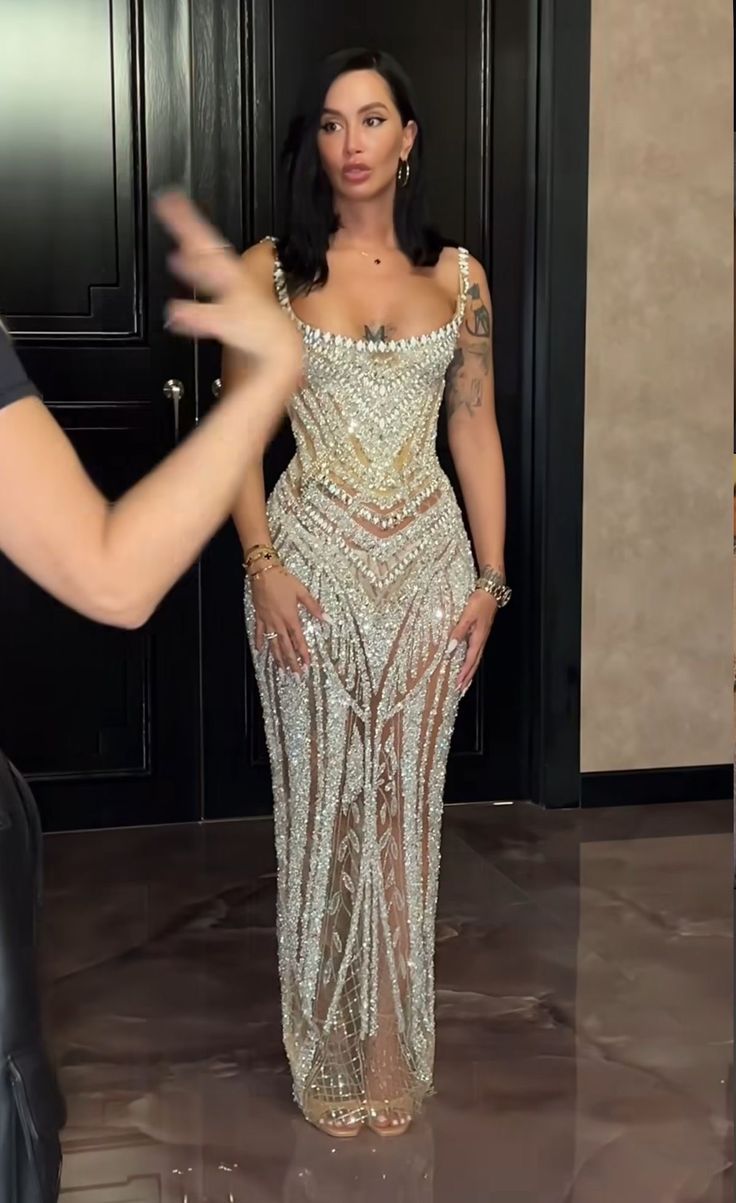 Sexy Mermaid Straps Champagne Sequin Long Prom Dress Inspiration Prom Dress Senior Graduation Dress
