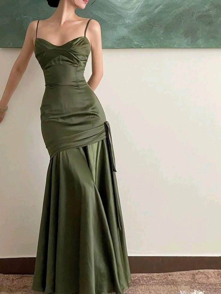 Sexy Mermaid Straps Green Party Dress Satin Long Prom Dress Secondary image