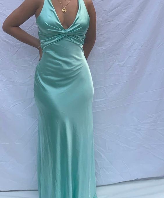 Sexy Mermaid V Neckline Long Prom Dress