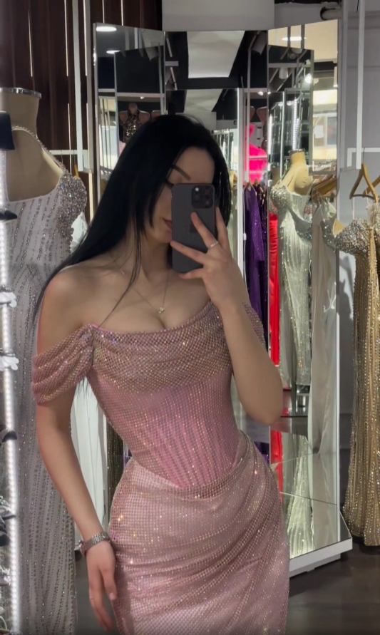 Sexy Off-Shoulder Sleeveless Mermaid Satin Long Evening Prom Dress