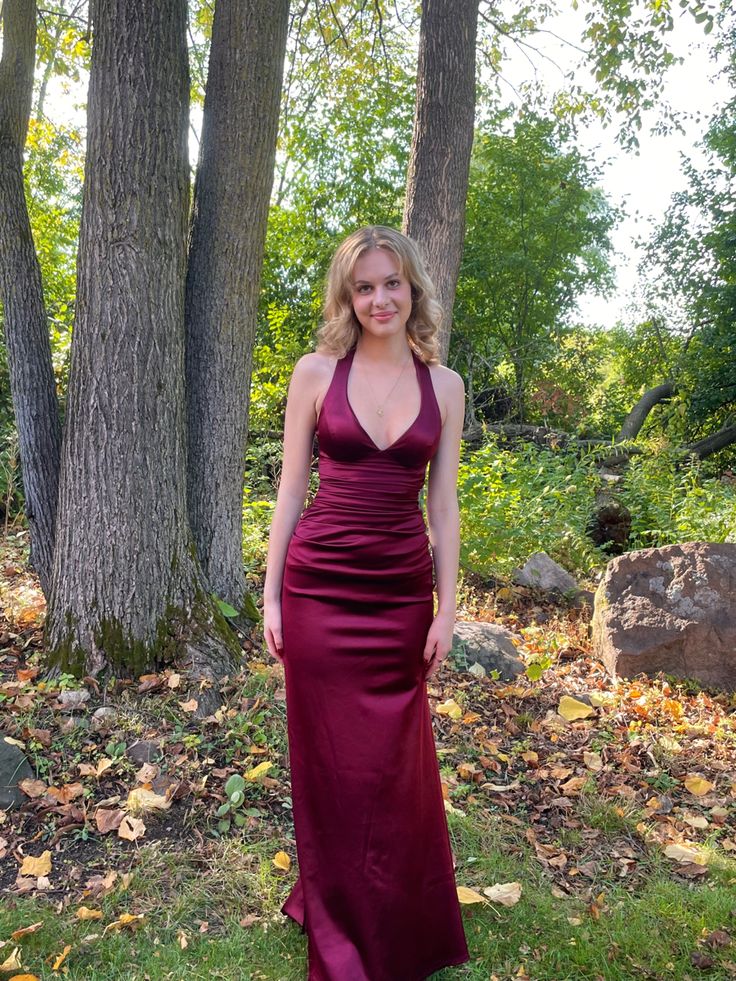 Sexy Sheath Halter V Neckline Burgundy Satin Slit Party Dress Long Prom Dress