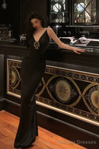 Sexy Sheath Spaghetti Straps Sleeveless Black Prom Dresses Birthday Outfits With Flower