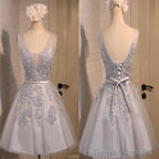 Sexy Short A-Line Deep V Neck V-Back Sleeveless Lace Up Back Organza Appliques Homecoming  Dress