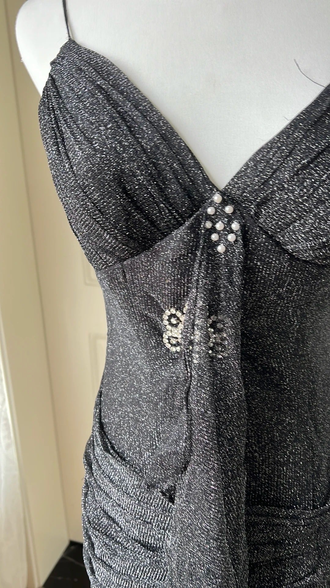 Sexy Silver-Black Mermaid Ruffled Deep V Halter Shimmering Long Prom Dress Evening Dress