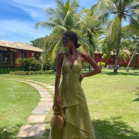 Sexy V Neckline Lace Bud Green Party Dress Long Birthday Dress Secondary image