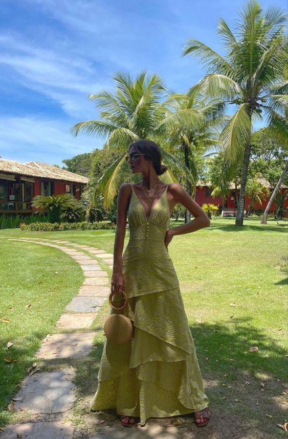 Sexy V Neckline Lace Bud Green Party Dress Long Birthday Dress Main image