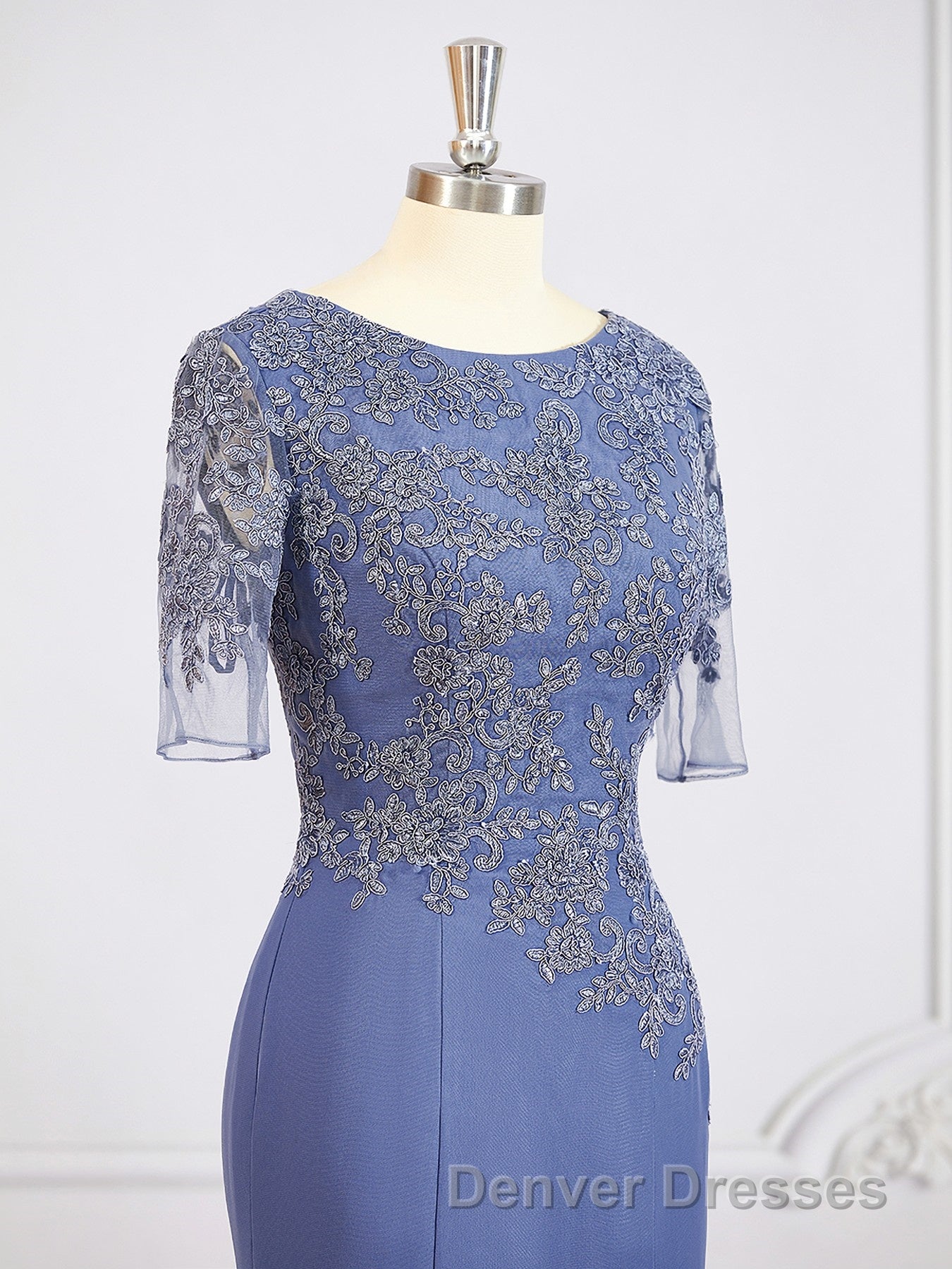 Sheath/Column Bateau Floor-Length Chiffon Mother of the Bride Dress With Appliques Lace