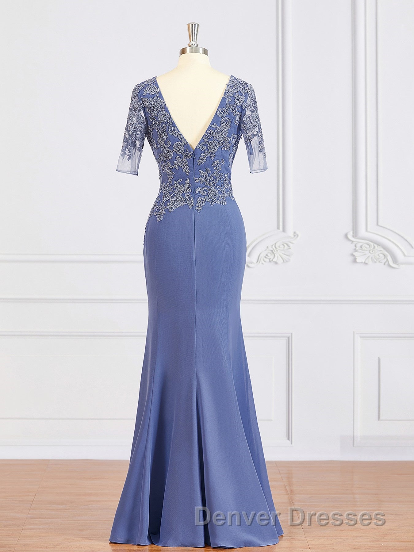 Sheath/Column Bateau Floor-Length Chiffon Mother of the Bride Dress With Appliques Lace