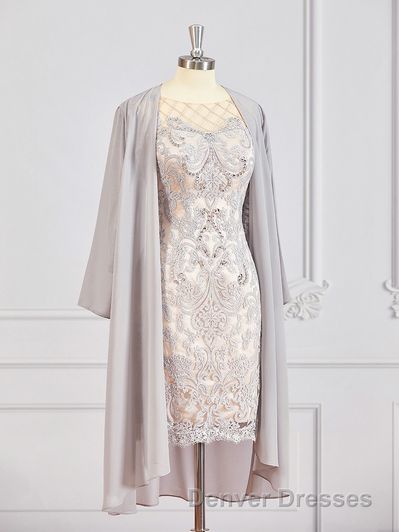 Sheath/Column Bateau Short/Mini Chiffon Mother of the Bride Dress With Appliques Lace