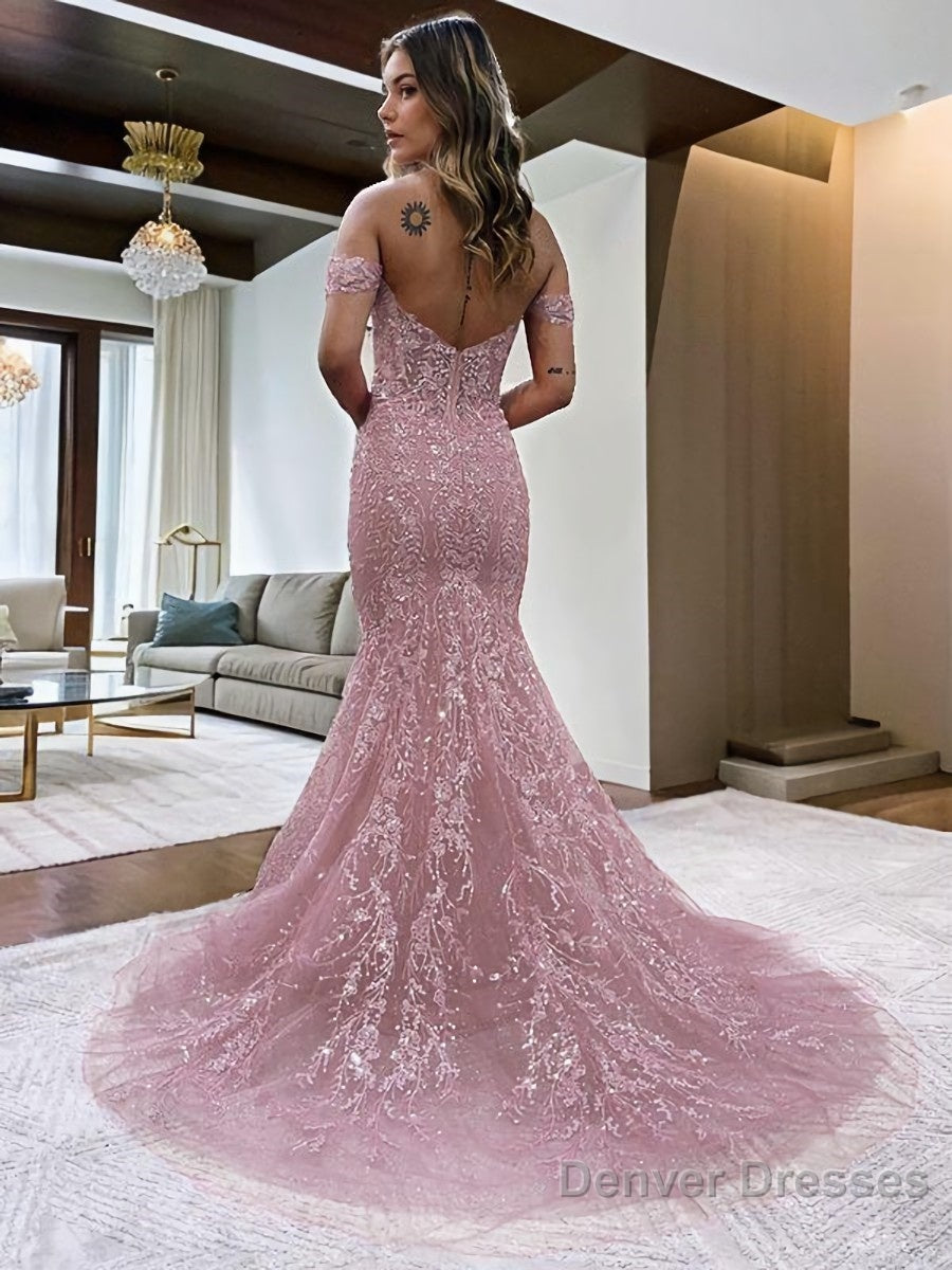 Sheath/Column Off-the-Shoulder Court Train Lace Prom Dresses With Appliques Lace Secondary image