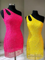 Sheath/Column One-Shoulder Short/Mini Velvet Sequins Homecoming Dress