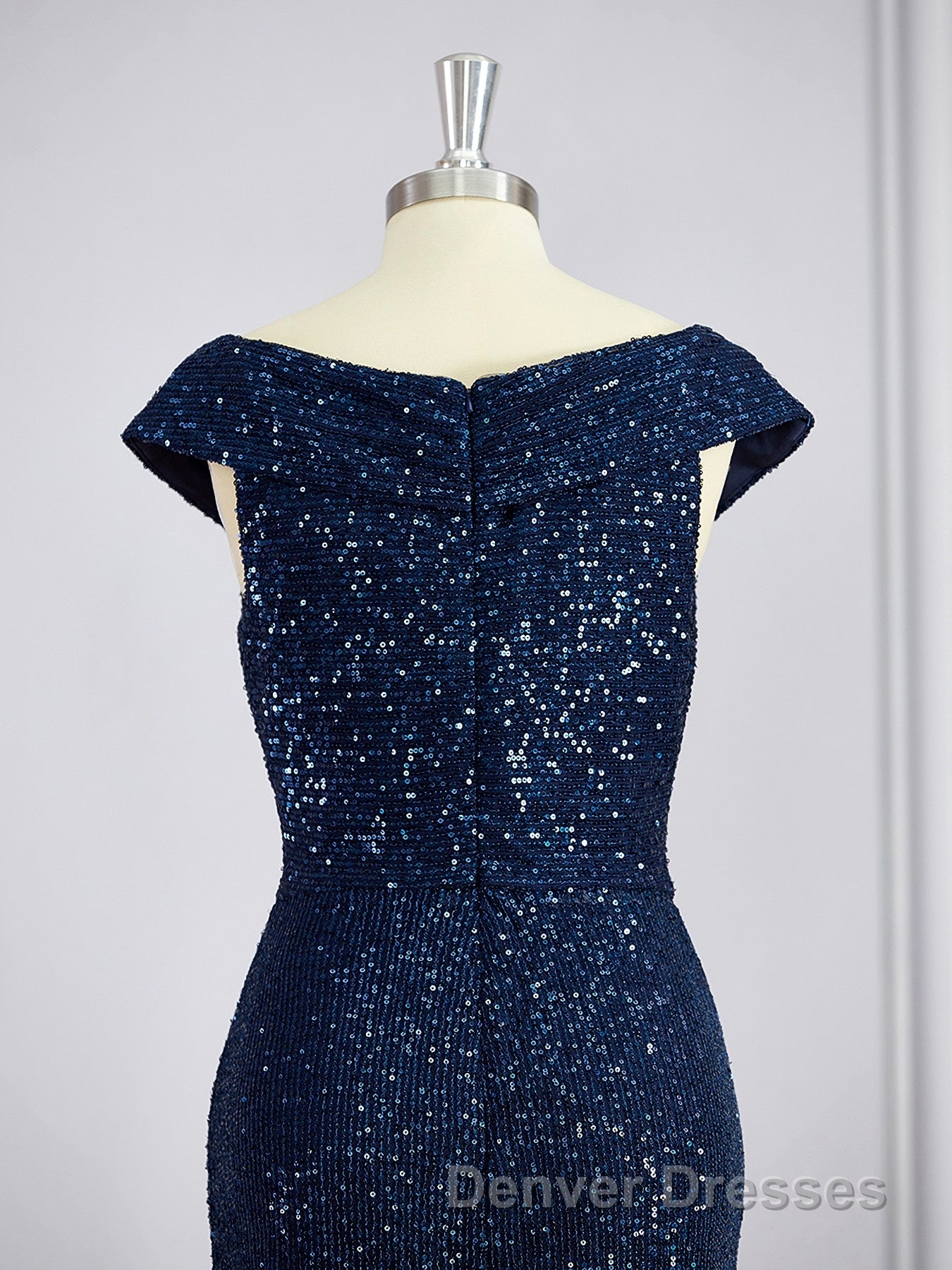 Sheath/Column V-neck Floor-Length Mother of the Bride Dress With Ruffles