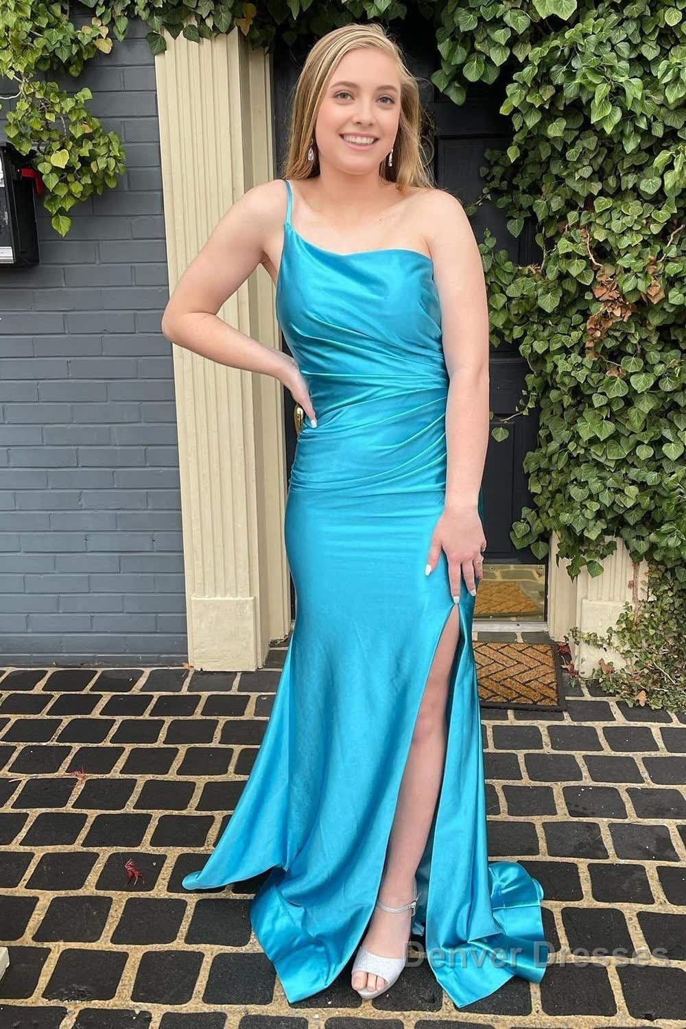 Sheath One Shoulder Sky Blue Long Prom Dress with Split Front Main image