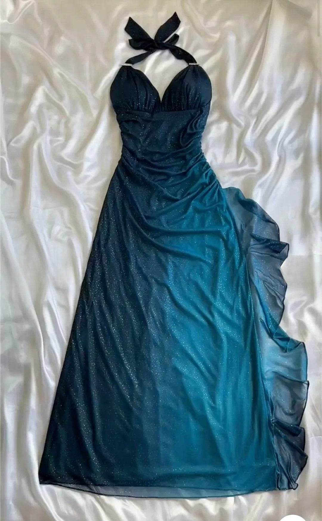 Shiny Chiffon Halter Sheath Prom Dress For Party&Birthday Elegant Blue Evening Gowns Main image
