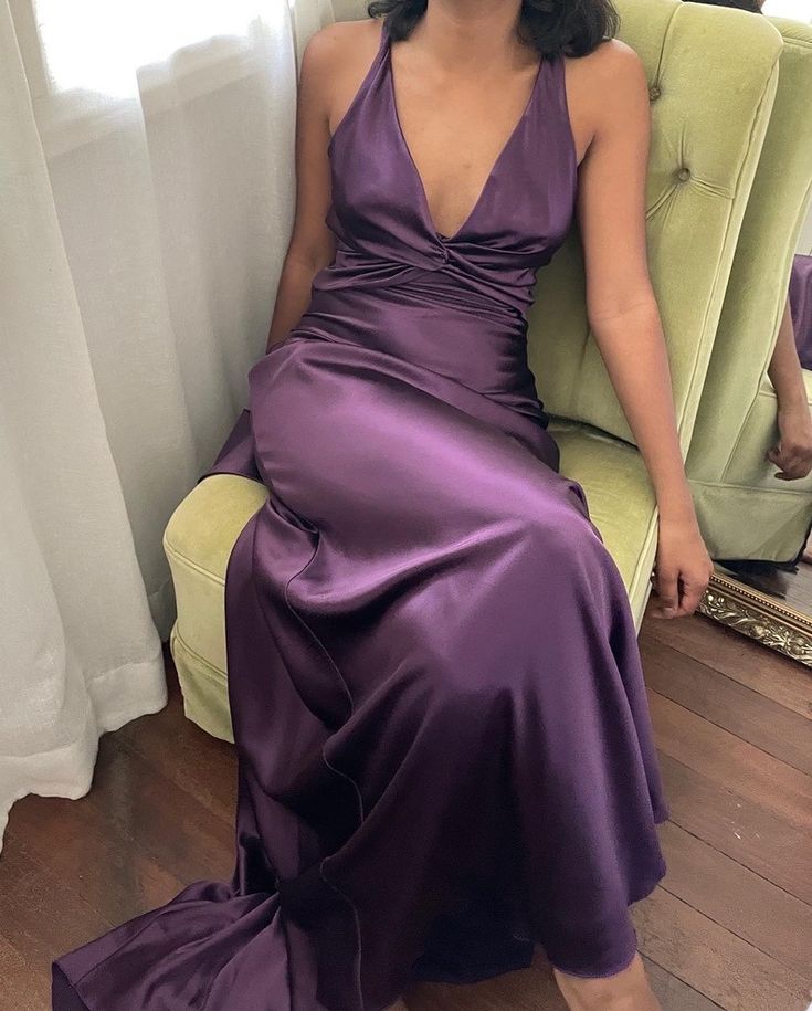Simple A-Line V Neckline Grape Satin Long Prom Dress Formal Evening Dress Main image