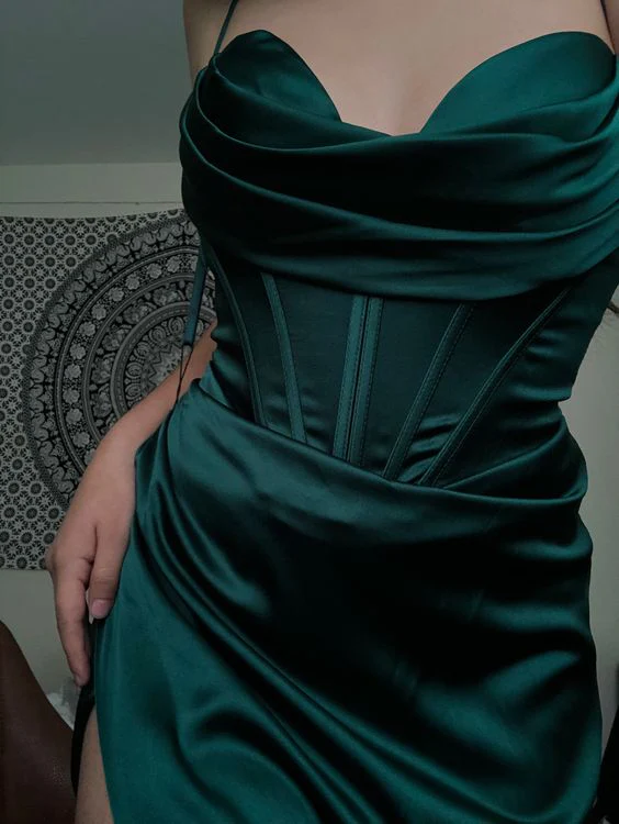 Simple Black Mermaid Floor Length Prom Dress With Slit Secondary image