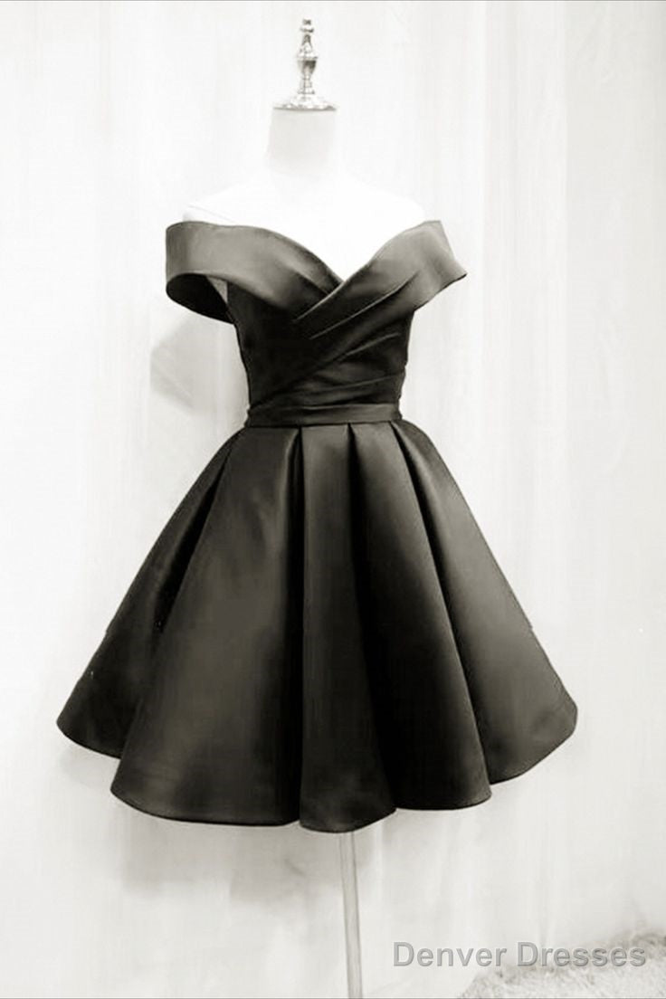 Simple Homecoming Dresses Main image