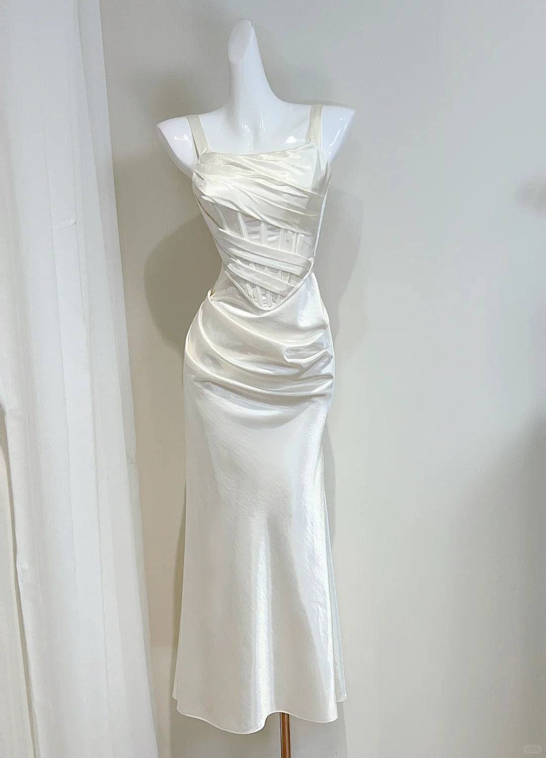 Simple Ivory Mermaid Square Neck Strapless Pleated Satin Prom Dress Evening Dress Bridesmaid Dress Secondary image