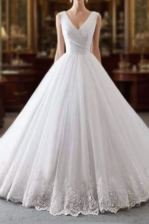 Simple Long Ball Gown V-Neck Lace-Up Tulle Wedding Dress Main image