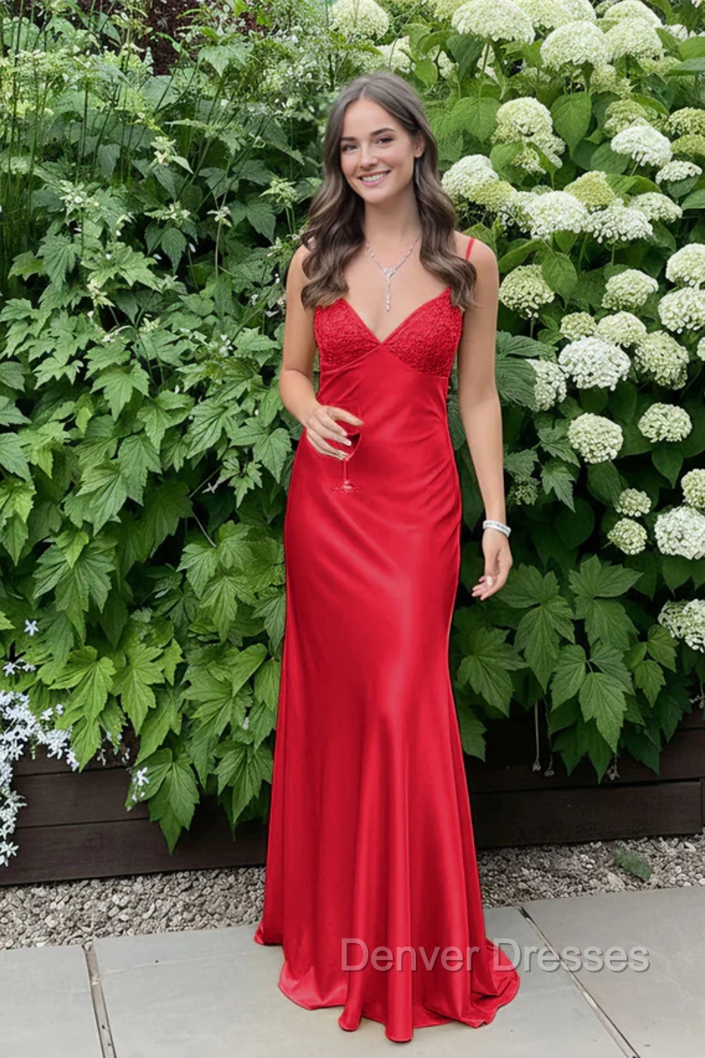 Simple Spaghetti Straps V-neck Sheath Satin Prom Dress Secondary image