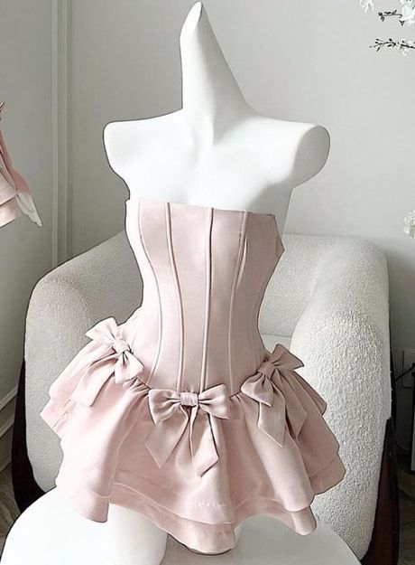 Simple Strapless Sleeveless Satin A-Line Mini Homecoming Dress Main image