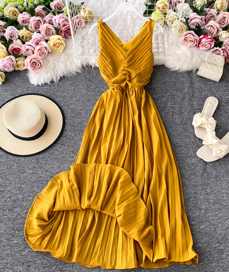 Simple V-Neck Dress Sleeveless Dress Secondary image